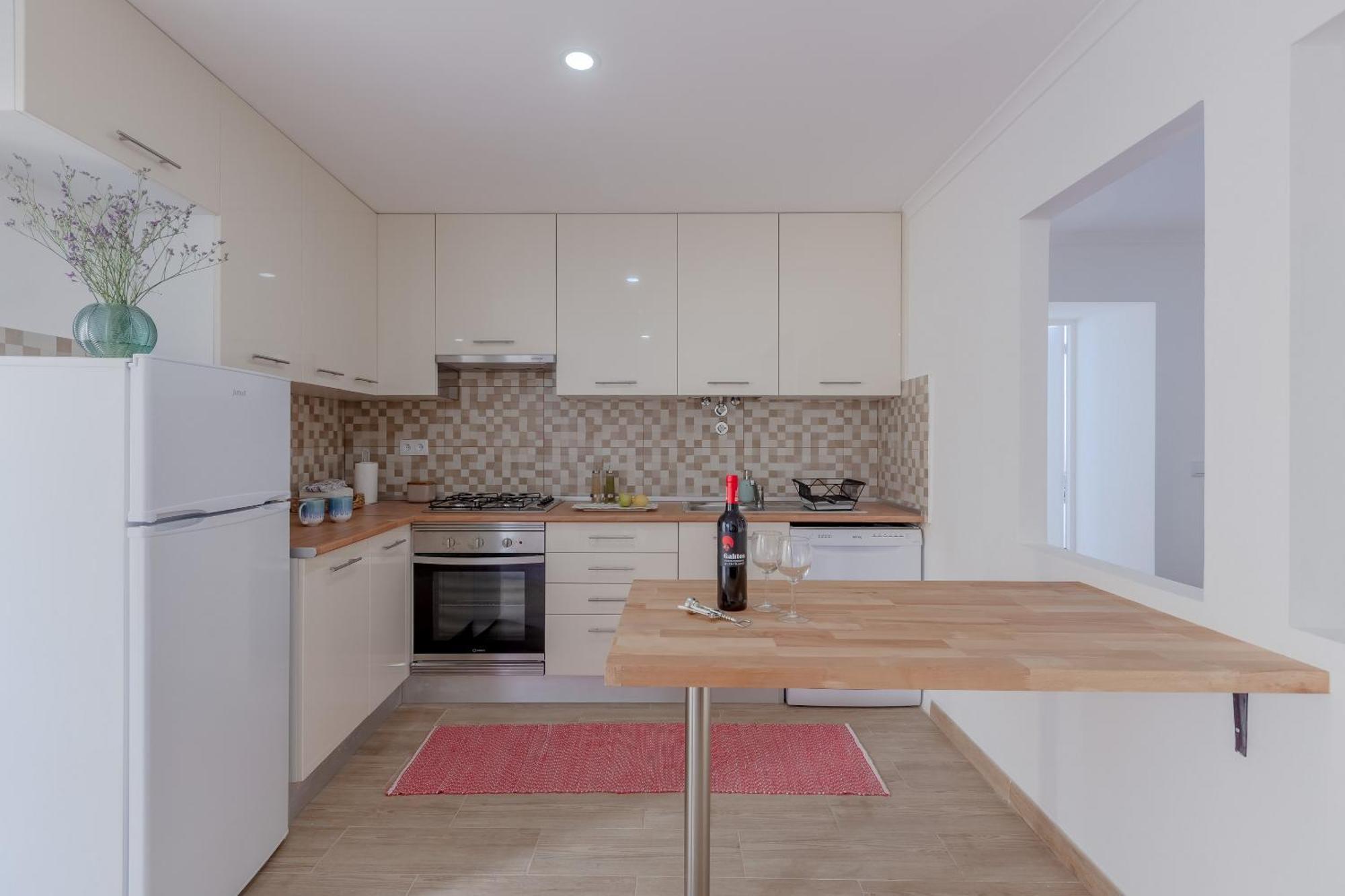 Apartment Alfama With Open Air - Up To 30 Guests Lissabon