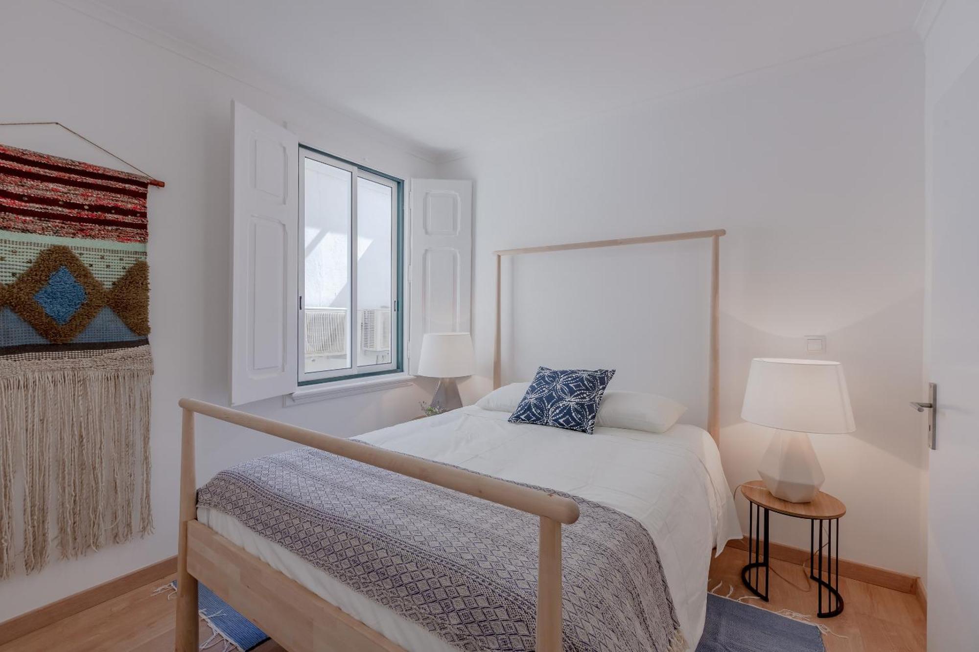 Alfama With Open Air - Up To 30 Guests Apartment Lissabon
