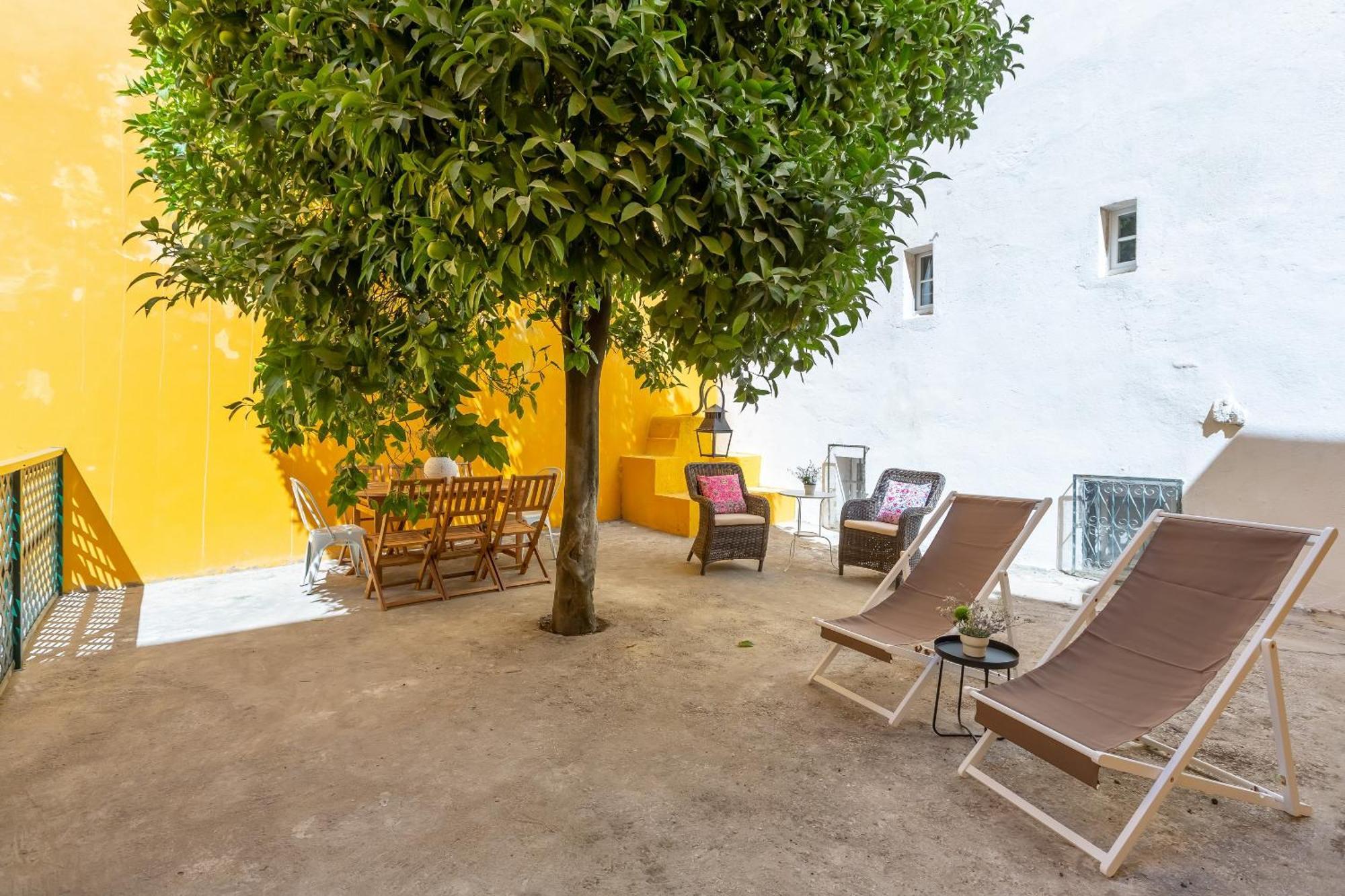 Alfama With Open Air - Up To 30 Guests